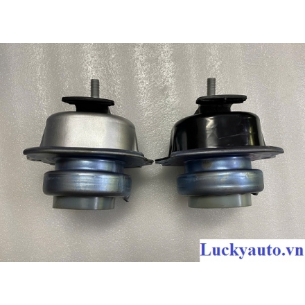 Cao su chân máy xe BMW X6 đời 2017_ 22116865145